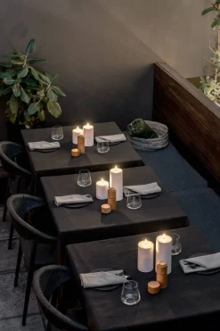 Uyuni LED kynttilä ulkokäyttöön 8,4x15 cm valkoinen