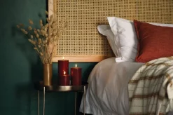 Uyuni LED pöytäkynttilä 7,8x15 cm carmine red rustiikki