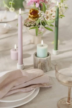 Uyuni LED-kruunukynttilä 2,3x25 cm Olive Green Smooth 2 kpl