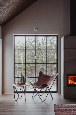 Varax Lepakkokangas 33A ruskea keinonahka