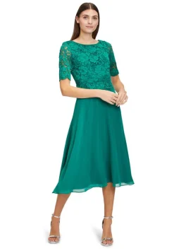 Vera Mont mekko 0113 4825