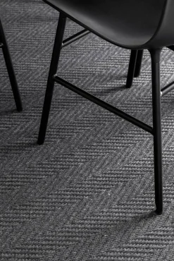 VM-Carpet matto Elsa Ø 133 cm musta