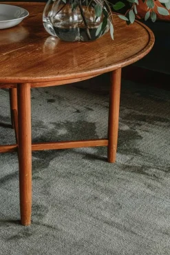 VM-Carpet Puuteri 164 oliivi, 133*200 cm, kantti 5921