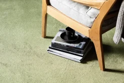 VM-Carpet Satine 572 vihreä, 80*200 cm, kantti 5784