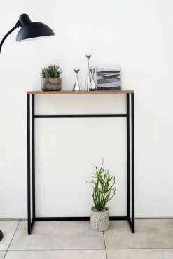 Yamazaki konsolipöytä Tower musta