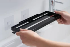 Yamazaki kylpyhuoneen hylly Tower musta