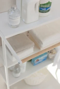 Yamazaki kylpyhuoneteline Tower valkoinen