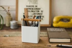 Yamazaki kynäteline valkoinen