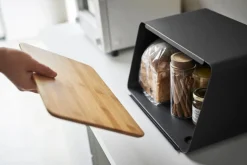 Yamazaki leipälaatikko + irtokansi Tower musta