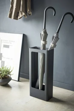 Yamazaki sateenvarjoteline Tower musta