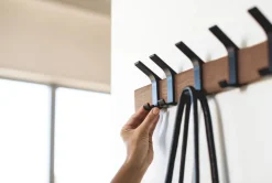 Yamazaki seinänaulakko Rin musta