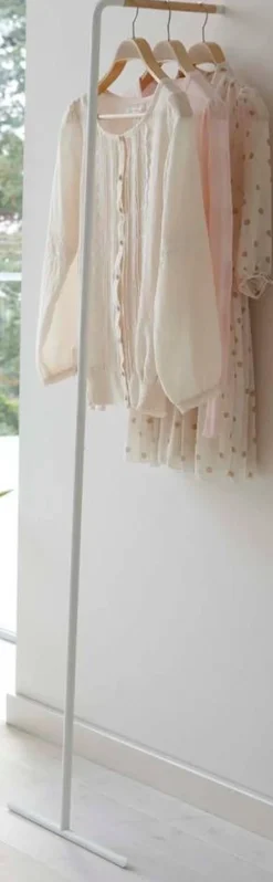 Yamazaki Vaateteline Tower Slim valkoinen